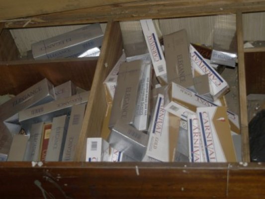 Dosare penale pentru contrabandă cu ţigări